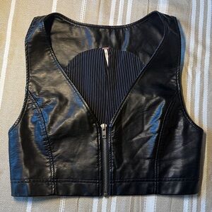 EUC Free People Faux Leather Cropped Zip Up Vest Size Small